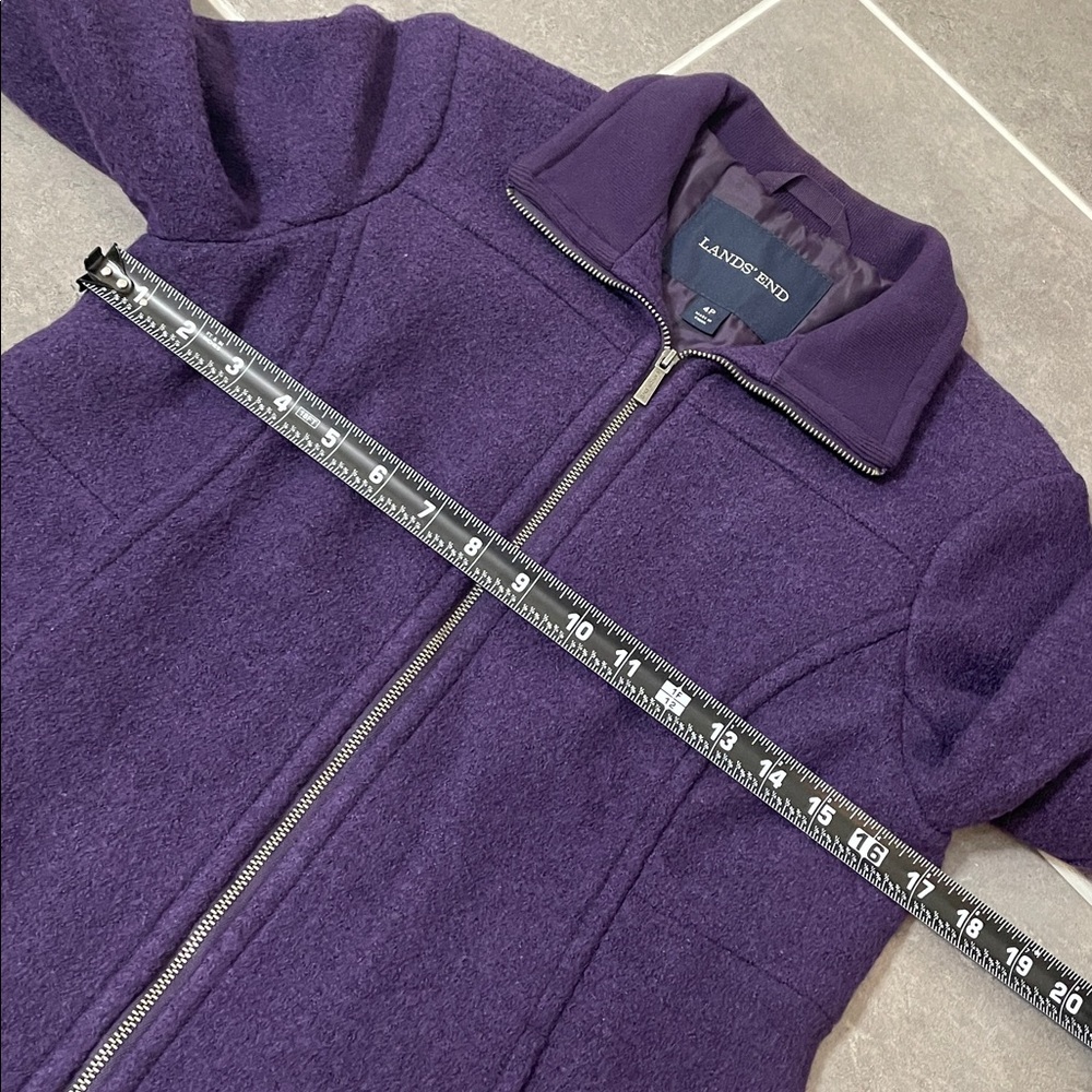 Lands’ End Wool Blend Coat size 4P - Picture 4 of 7